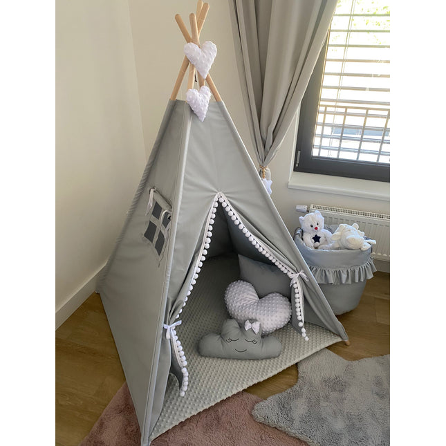 Teepee / tipi stan pro děti Šedo-bilý s příslušenstvím (srdíčko)