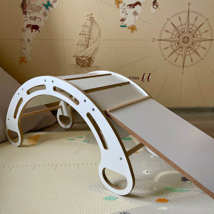 Montessori houpačka s polštářem (v šedé barvě) a skluzavkou. Bílá, 85 cm, 5 v 1, 7 v 1, CE